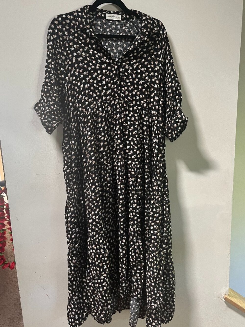 Natural Life XL Black Floral Mid Length Dress